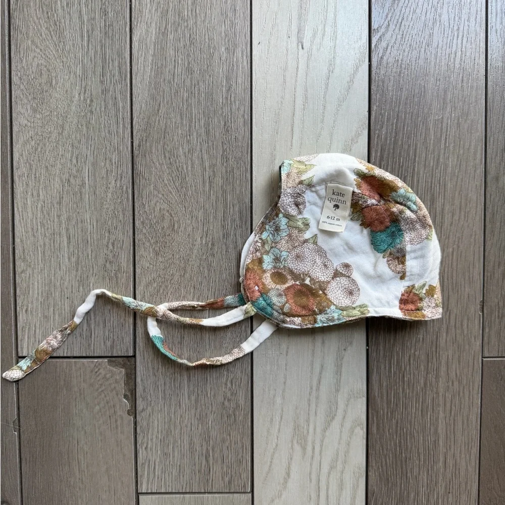 kate quinn adorable floral